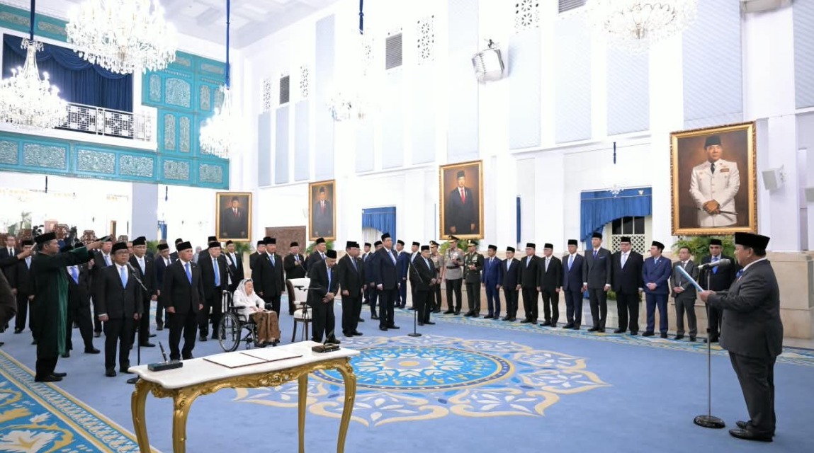 Presiden Lantik 26 Anggota Wantimpres, Pratikno Jadi Ketua